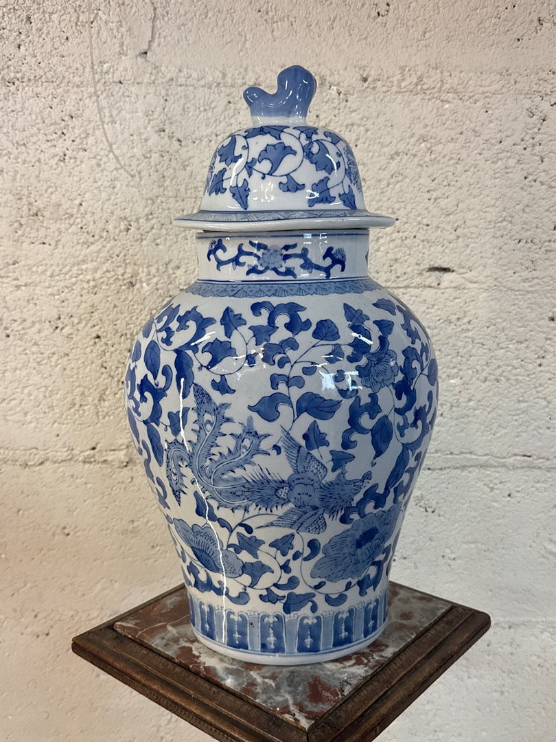 Jarre en céramique bleue – Décoration chinoise