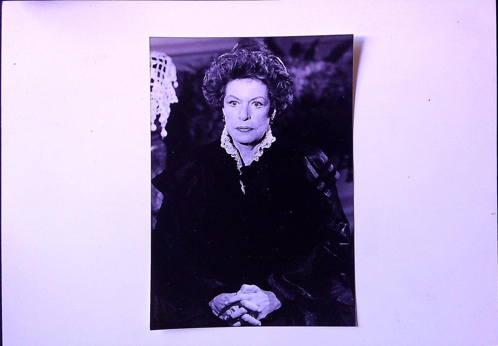 Photographie originale Madeleine Robinson Un adolescent d'autrefois Kipa