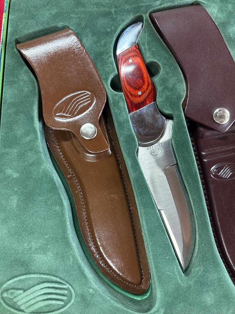 Coffret chasse Pradel France – Coffret trois couteaux et étuis