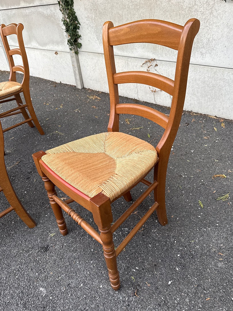 Lot de 4 chaises paillées en bois