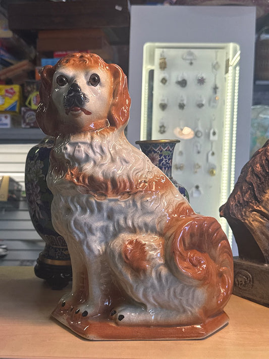 Ensemble de 2 statues Chiens – Staffordshire – Ornement – Paire vintage