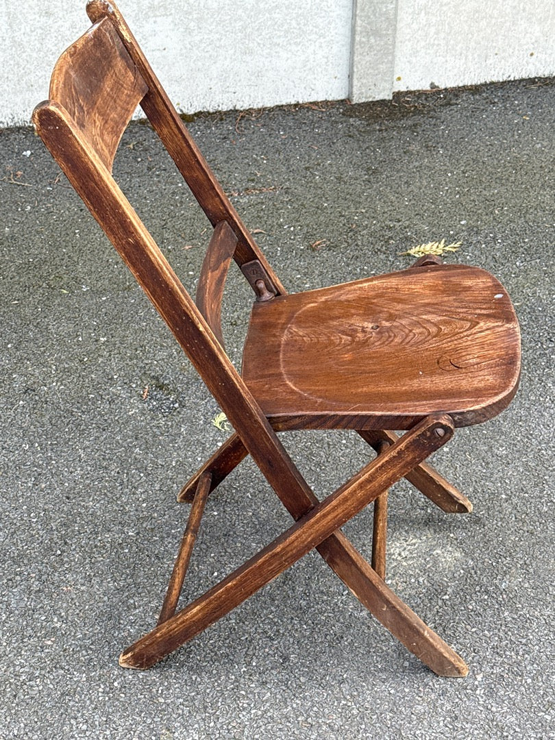 Chaise pliante – Vintage – Mobilier – Bois patiné