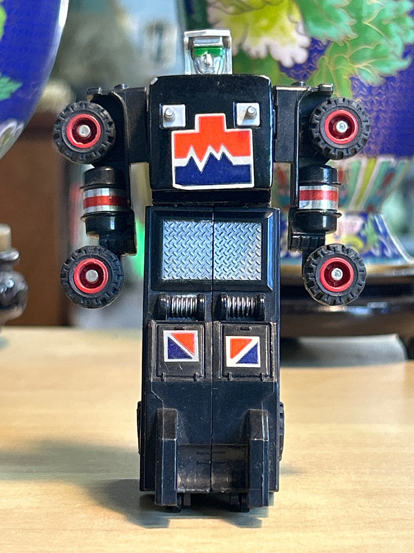 Figurine robot transformable vintage Mc Toy Made in Macau