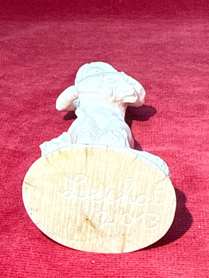 Statuette femme chats Lachat 2013 Brassens brave Magot
