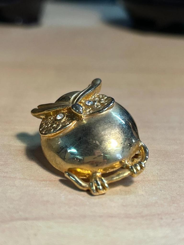 Broche dorée avec 2 petit brillants Chouette / Hibou
