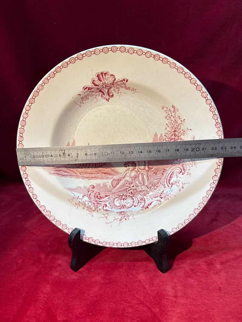 Assiette creuse ancienne Boch Frères motif paysager