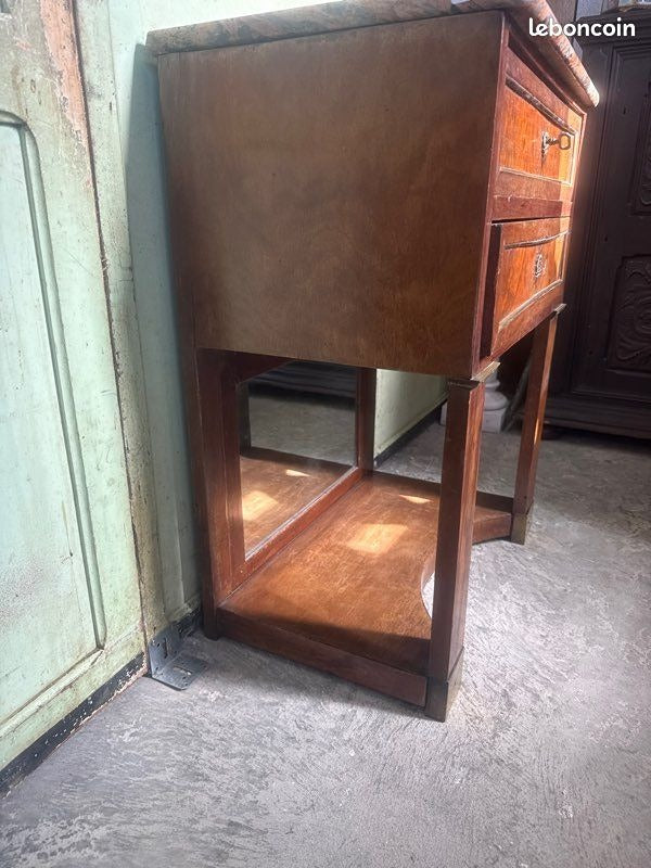Table de chevet – Style Empire – Mobilier – Rangement marbre miroir