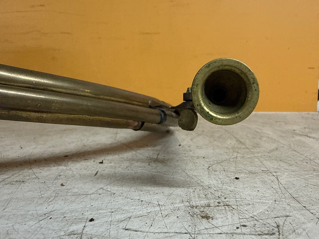 Cor de chasse en laiton – Ancien