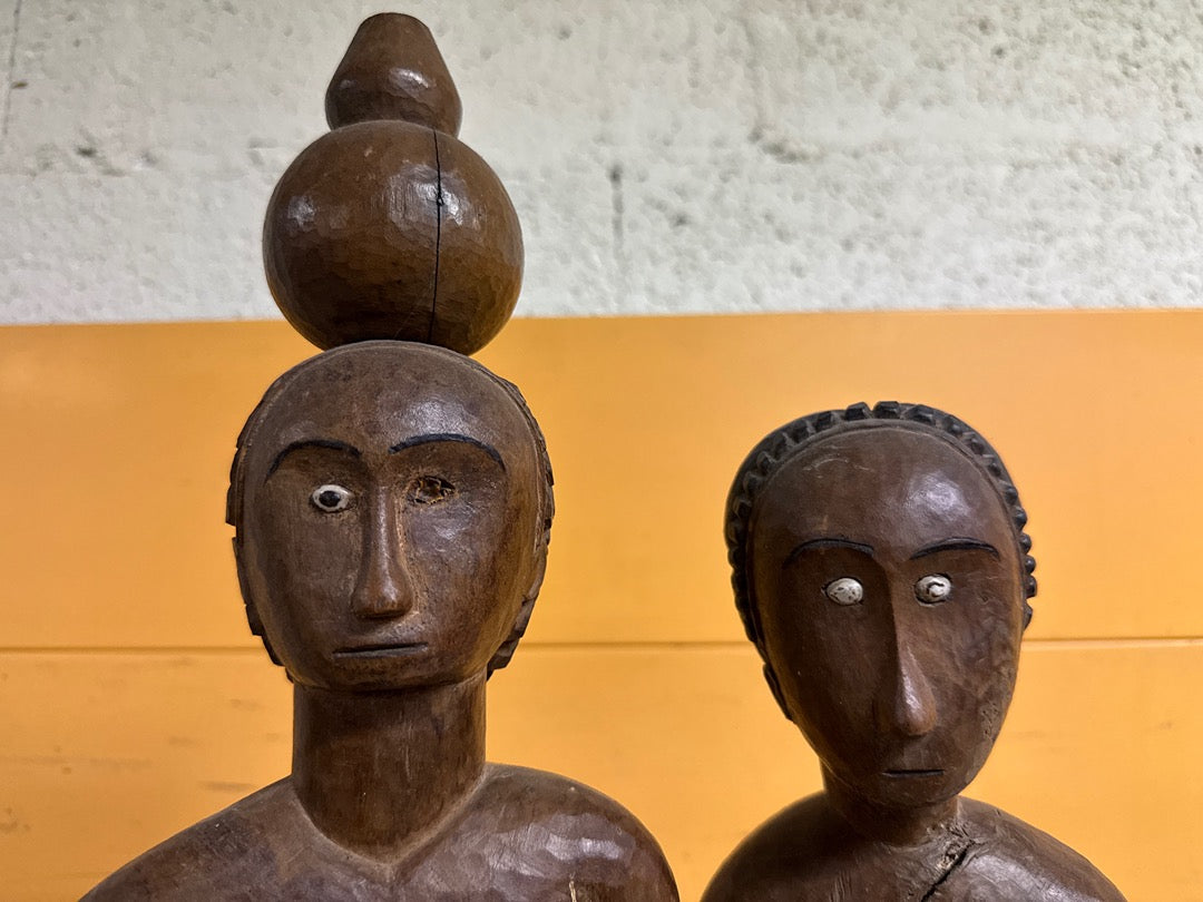 Paire de sculptures en bois – Statuettes africaines