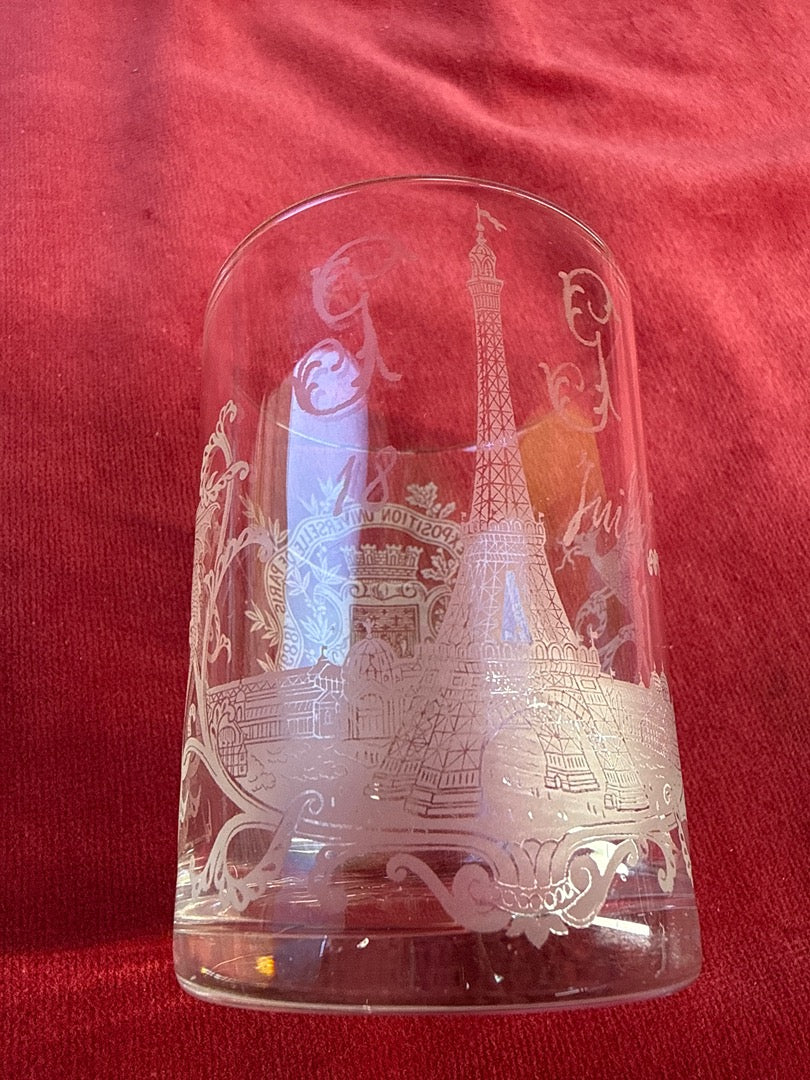 Gobelet gravé souvenir de l’Exposition universelle de Paris 1889