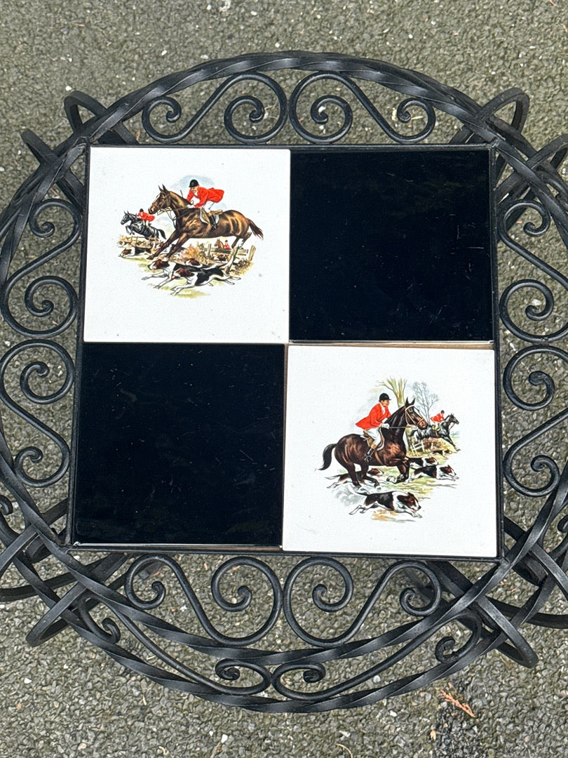 Guéridon – Villeroy & Boch – Décoration – Fer forgé et carreaux