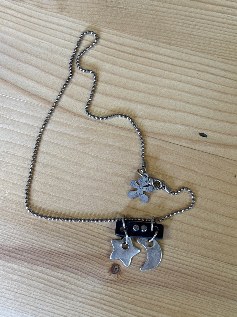 Collier – Fifi la Ferraille – Bijoux – Lune et étoile