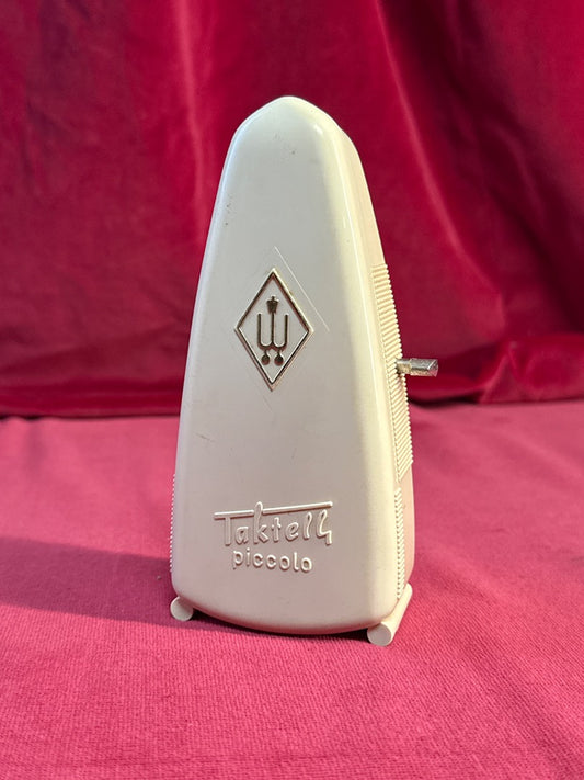 Métronome mécanique Wittner Taktell Piccolo ivoire avec capot