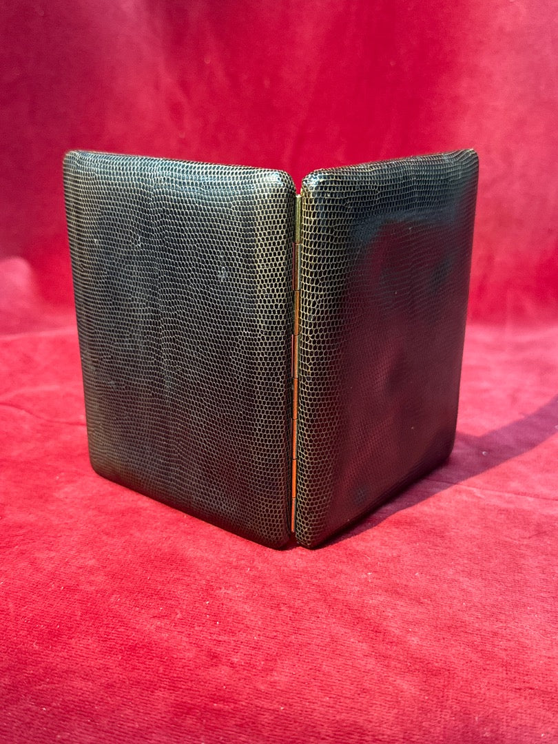Etui a cigarette ancien cuir Le Tanneur