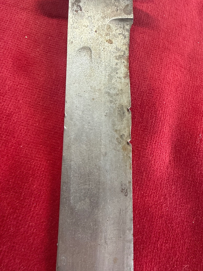 Couteau de combat militaire – Lame acier et manche cuir