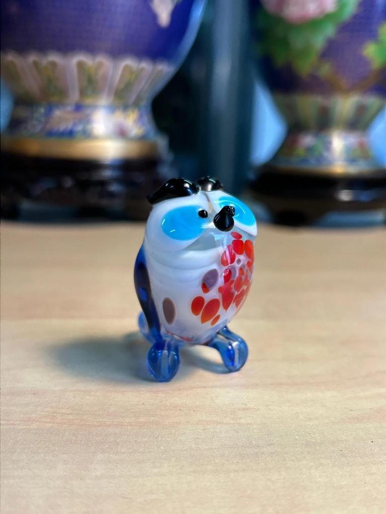 Statuette sculpté Chouette / Hibou en verre couleur vive