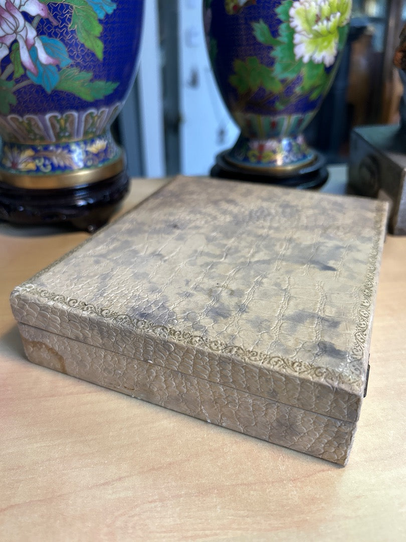 Couverts de table – Coffret de 12 petites cuillères argentées