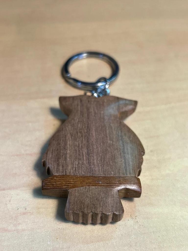 Porte clé sculpté Chouette / Hibou en bois