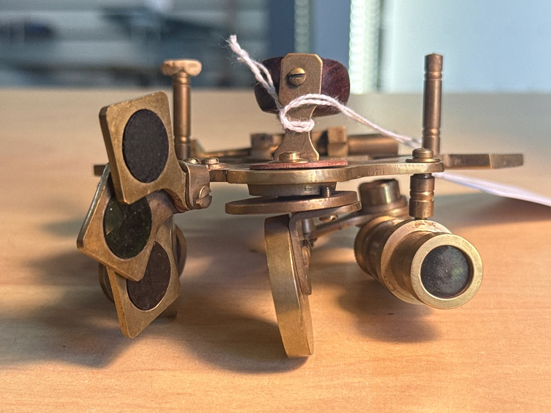 Sextant – Stanley London – Collection – Laiton