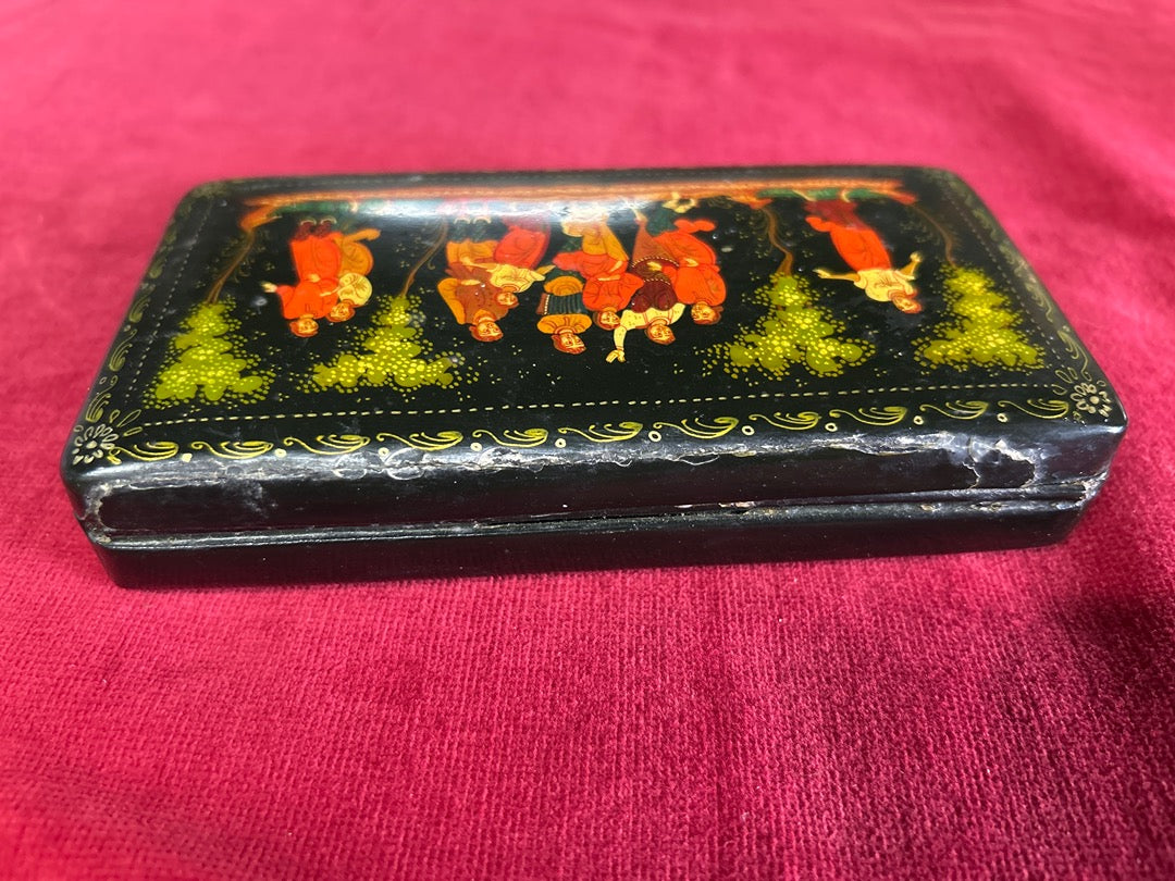 Boîte – Palekh art russe – Peinture miniature