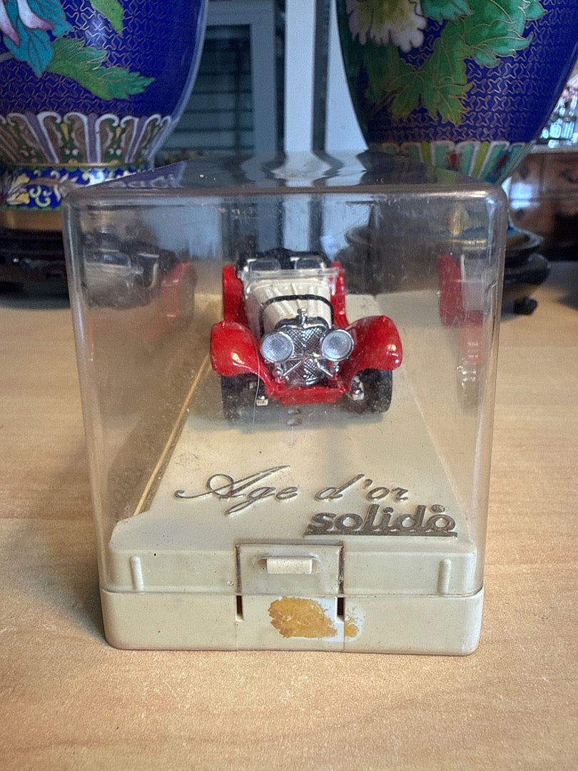 Voiture Miniature – Solido Jaguar Ss 100 – Modélisme – Édition Âge D'or Sous Vitrine