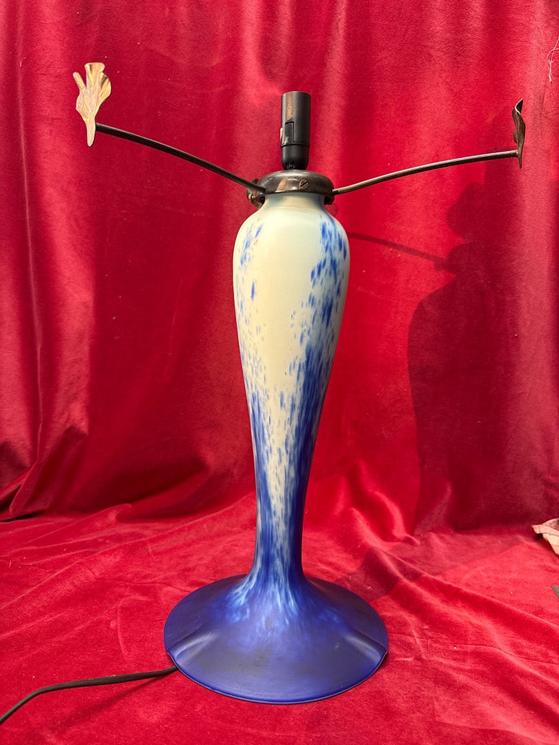 Lampe de table art nouveau pate de verre