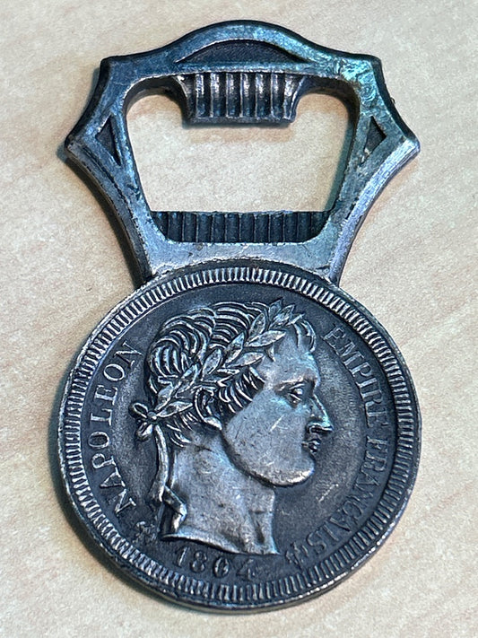 Ouvre-bouteille – Jupes Maguy – Objets de collection – Napoléon 1804