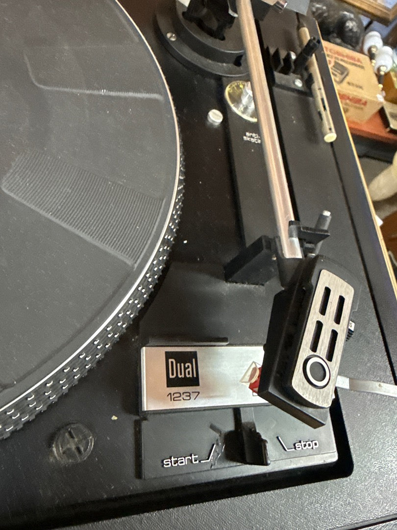 Platine vinyle – Dual 1237 – Hi-fi – Vintage automatique