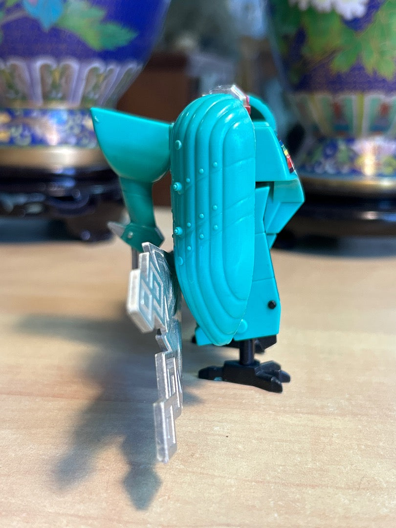 Figurine robot transformable vintage paon Takatoku Bandai