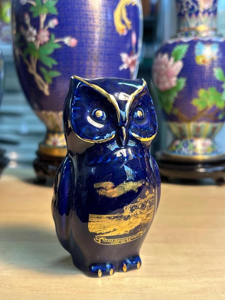 Statuette sculpté Chouette / Hibou en porcelaine bleue décor doré Nerja Costa Del Sol