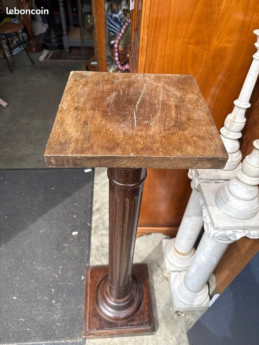 Sellette – Colonne en bois – Mobilier – Style vintage fluté