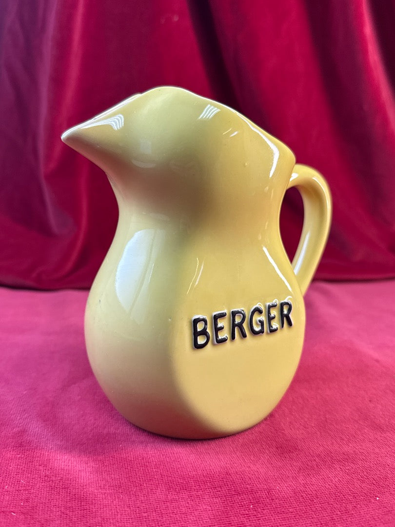 Pichet publicitaire Berger jaune en céramique émaillée