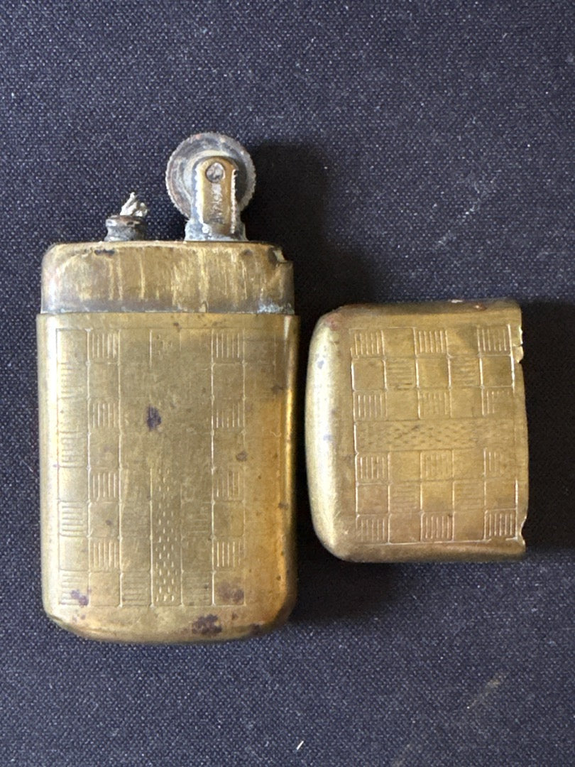 Briquet de poche – Laiton – Collection – Motif damier