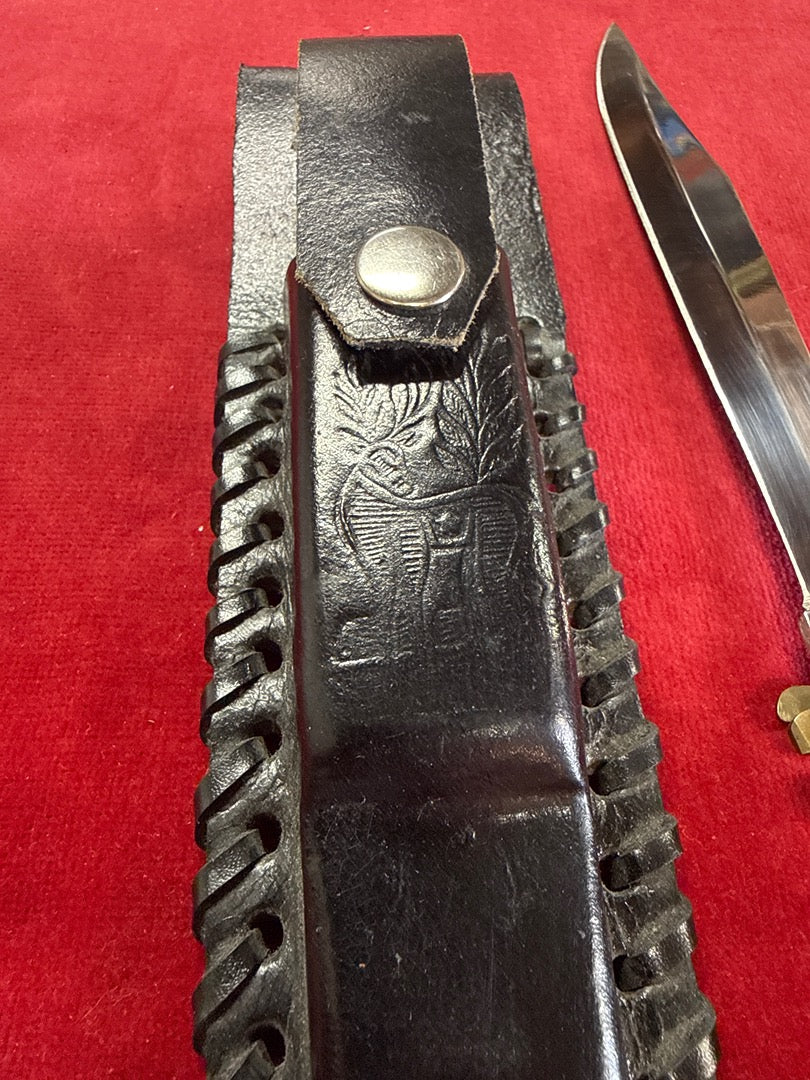 Couteau pliant Cobra – Avec étui en cuir