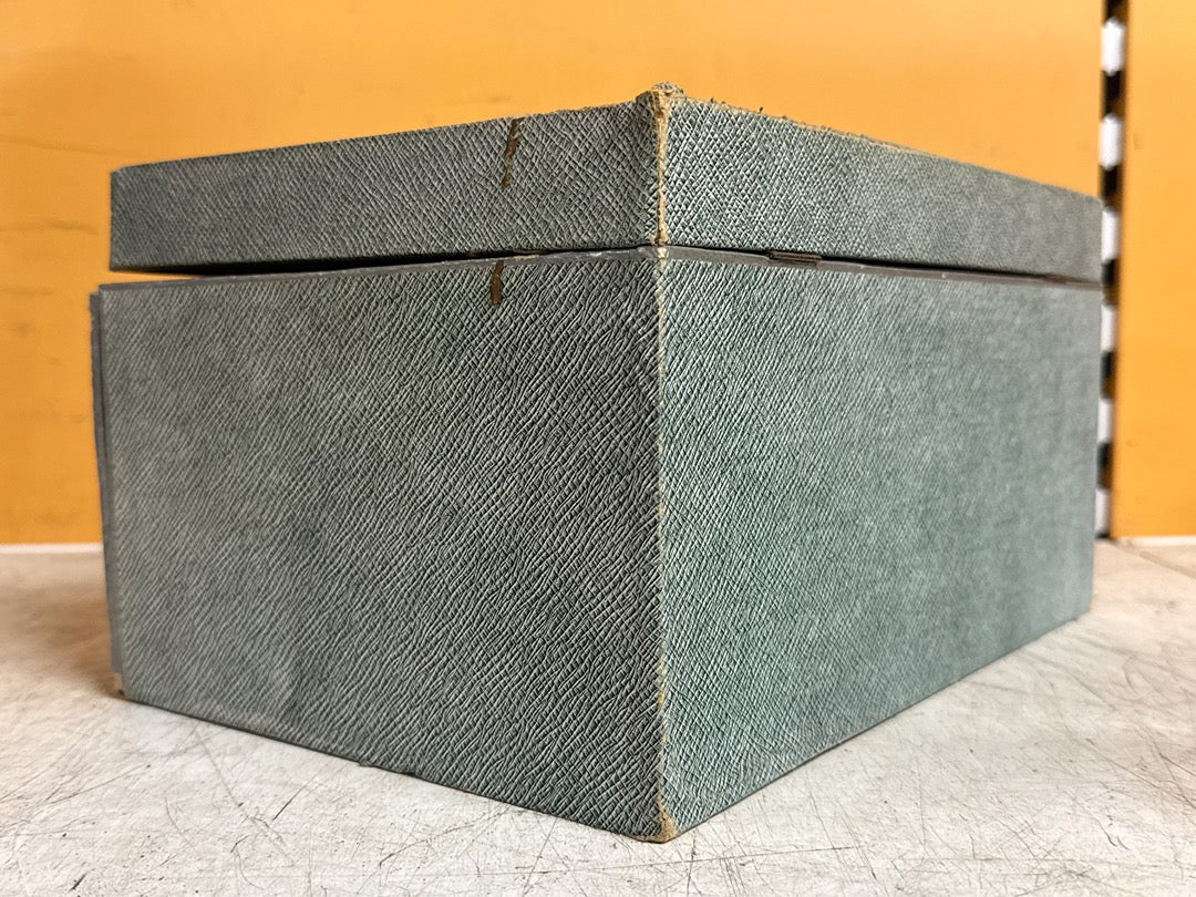 Coffret de bureau ancien – Miniature d'accessoires vintage