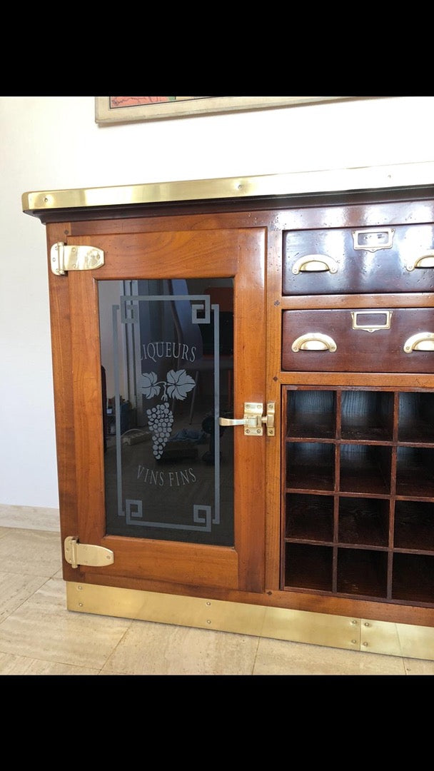 Meuble de liquoriste Félix Monge – Enfilade en bois massif