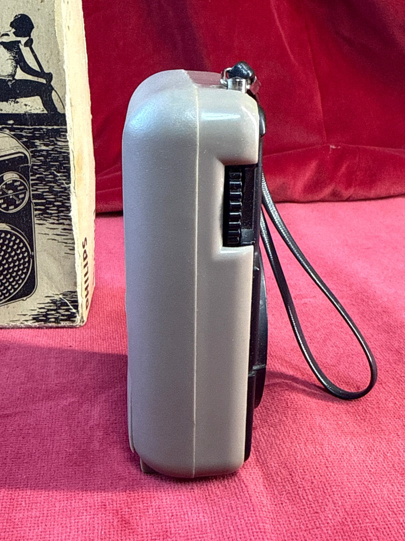 Radio portable vintage Philips Al021 avec boite d'origine