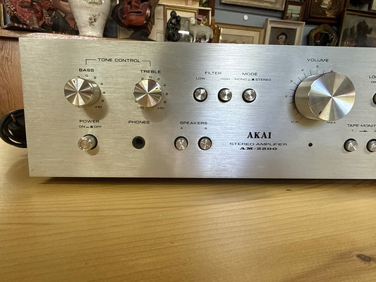 Amplificateur – Akai Am-2200 – Hi-fi – Vintage Argenté Bois