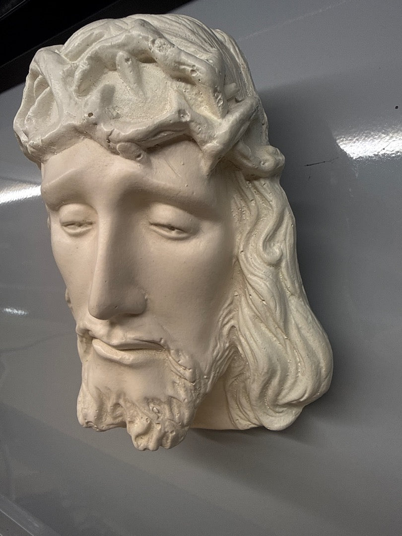 Plaque murale blanche - Décoration - Tête de Christ