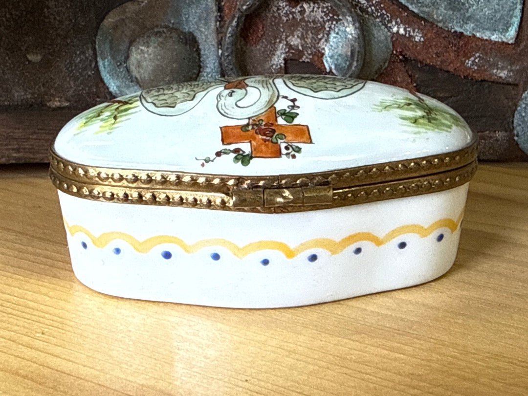 Boîte en porcelaine – Limoges – Ornement – Symboles maçonniques