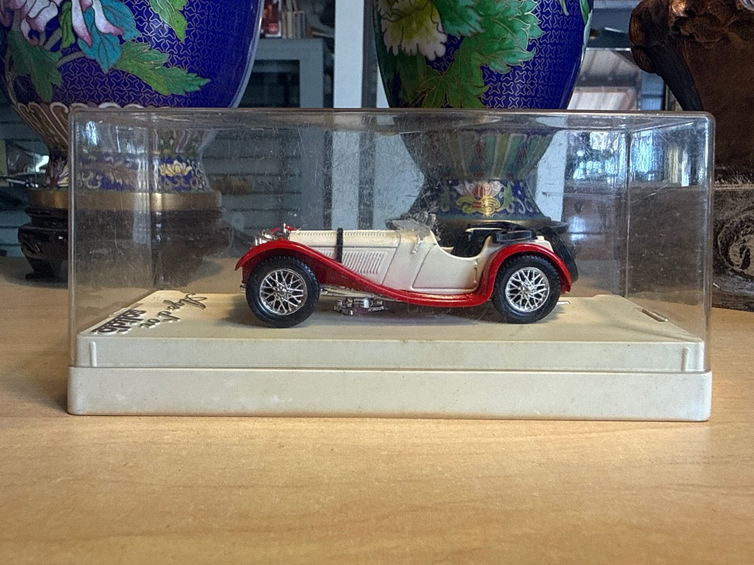Voiture Miniature – Solido Jaguar Ss 100 – Modélisme – Édition Âge D'or Sous Vitrine