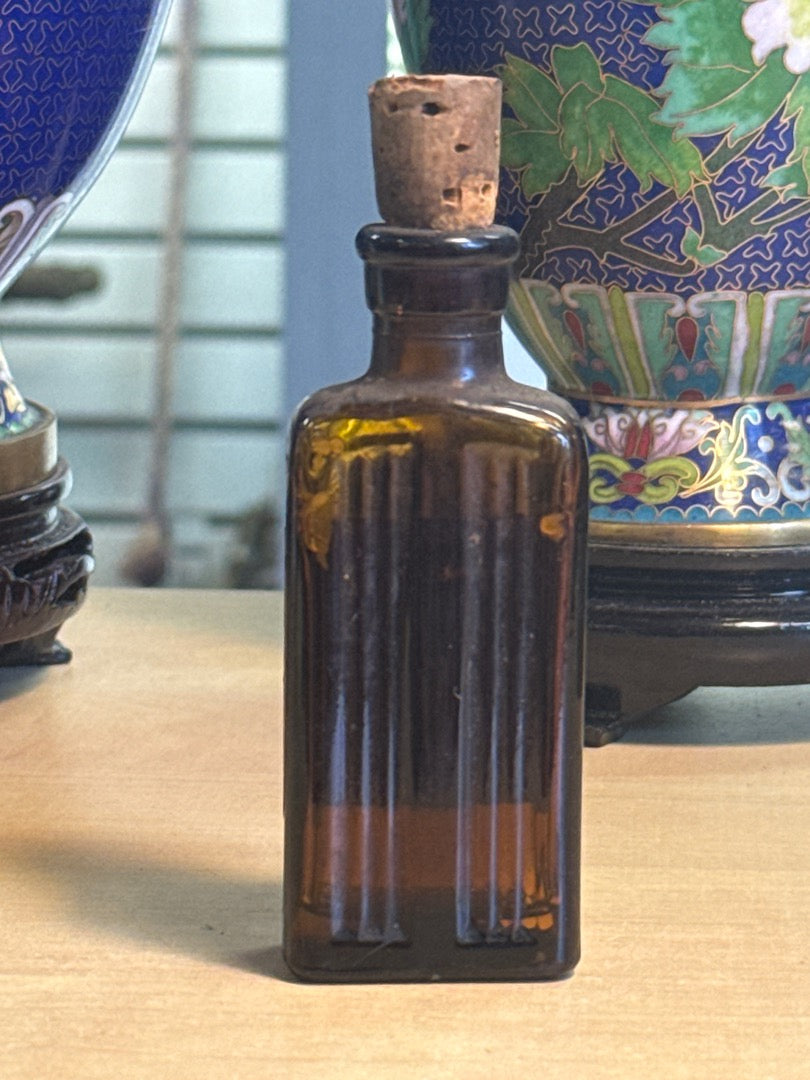 Flacon poison – R. Sparrow – Ornement – Verre ambré vintage