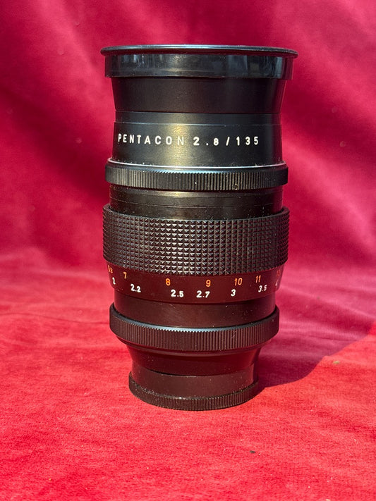 Objectif Pentacon 2.8 135 mm Made in Gdr