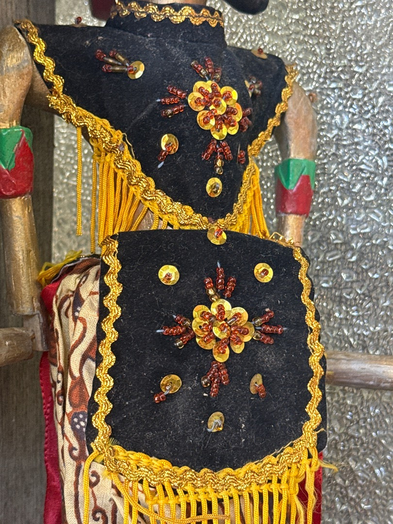 Marionnette Wayang Golek – Indonésie – Décoration – Bois Peint