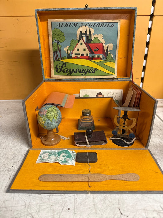 Coffret de bureau ancien – Miniature d'accessoires vintage