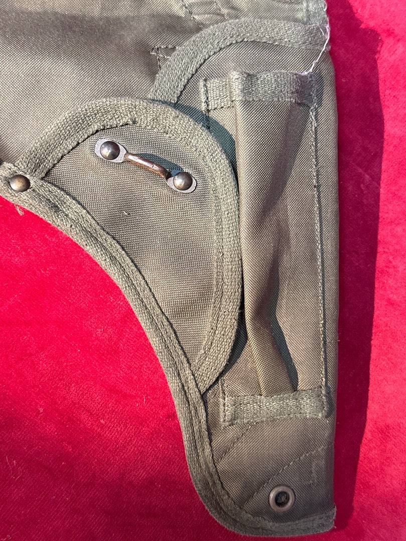 Holster militaire toile kaki Paris 1960
