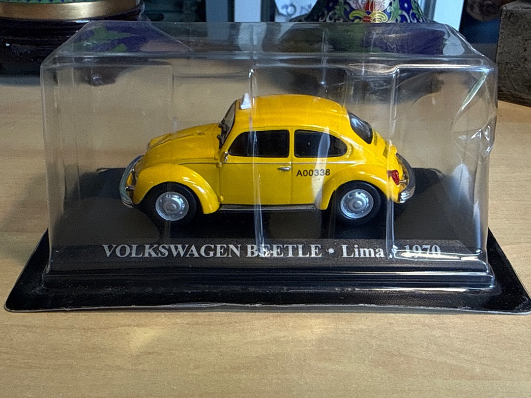 Voiture miniature – Vw Beetle Taxi – Jouet – Jaune blister