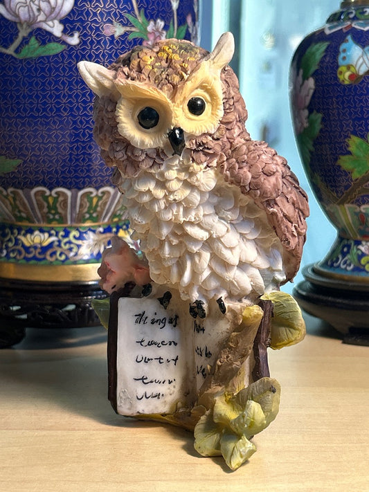 Figurine Hibou / Chouette sur livre