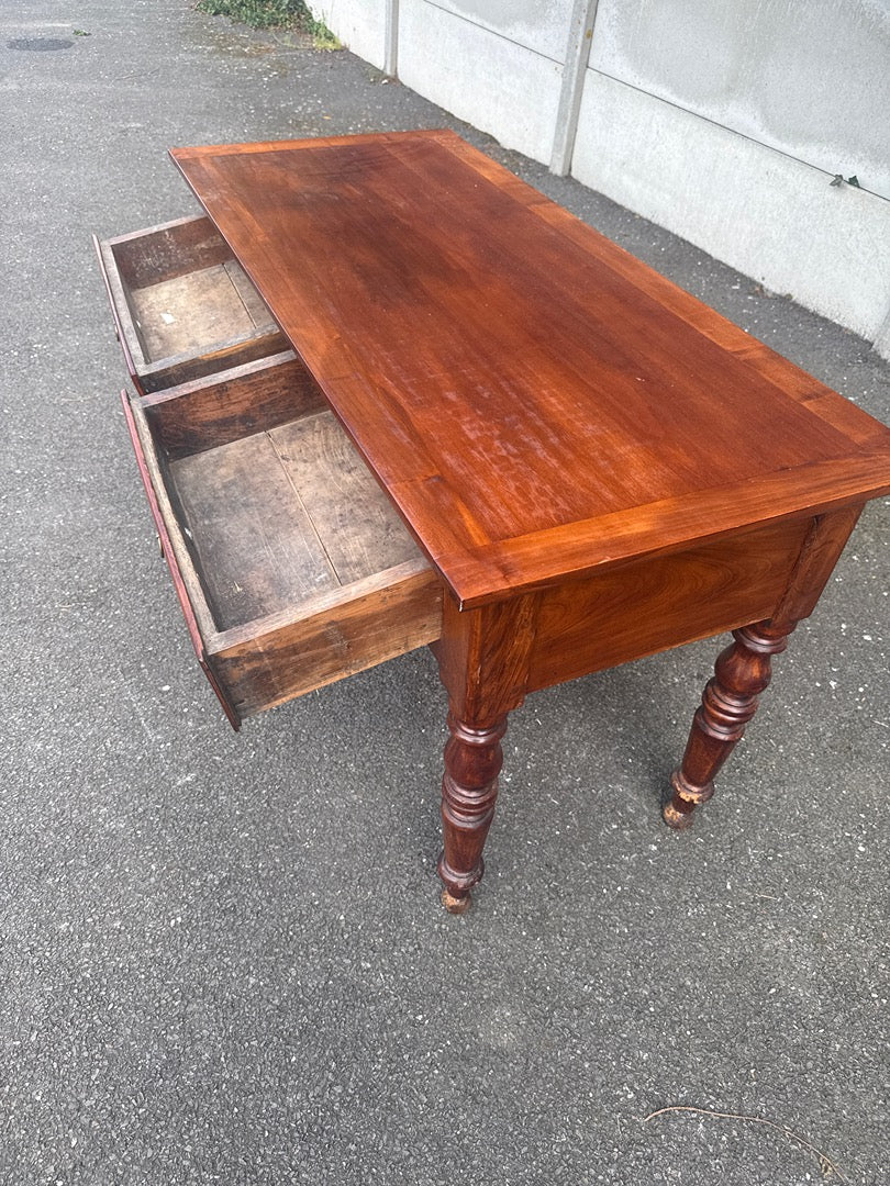 Bureau en bois – Style Louis Philippe – Mobilier – Deux tiroirs