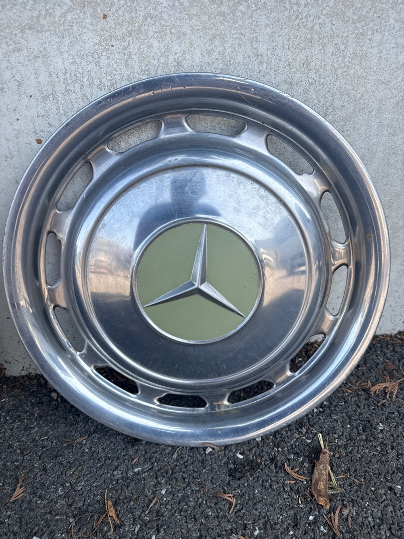 Enjoliveurs – Mercedes-benz – Collection – Tôle vert vintage